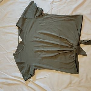Adiva small green/gray shirt t-shirt with pretty sleeve designs